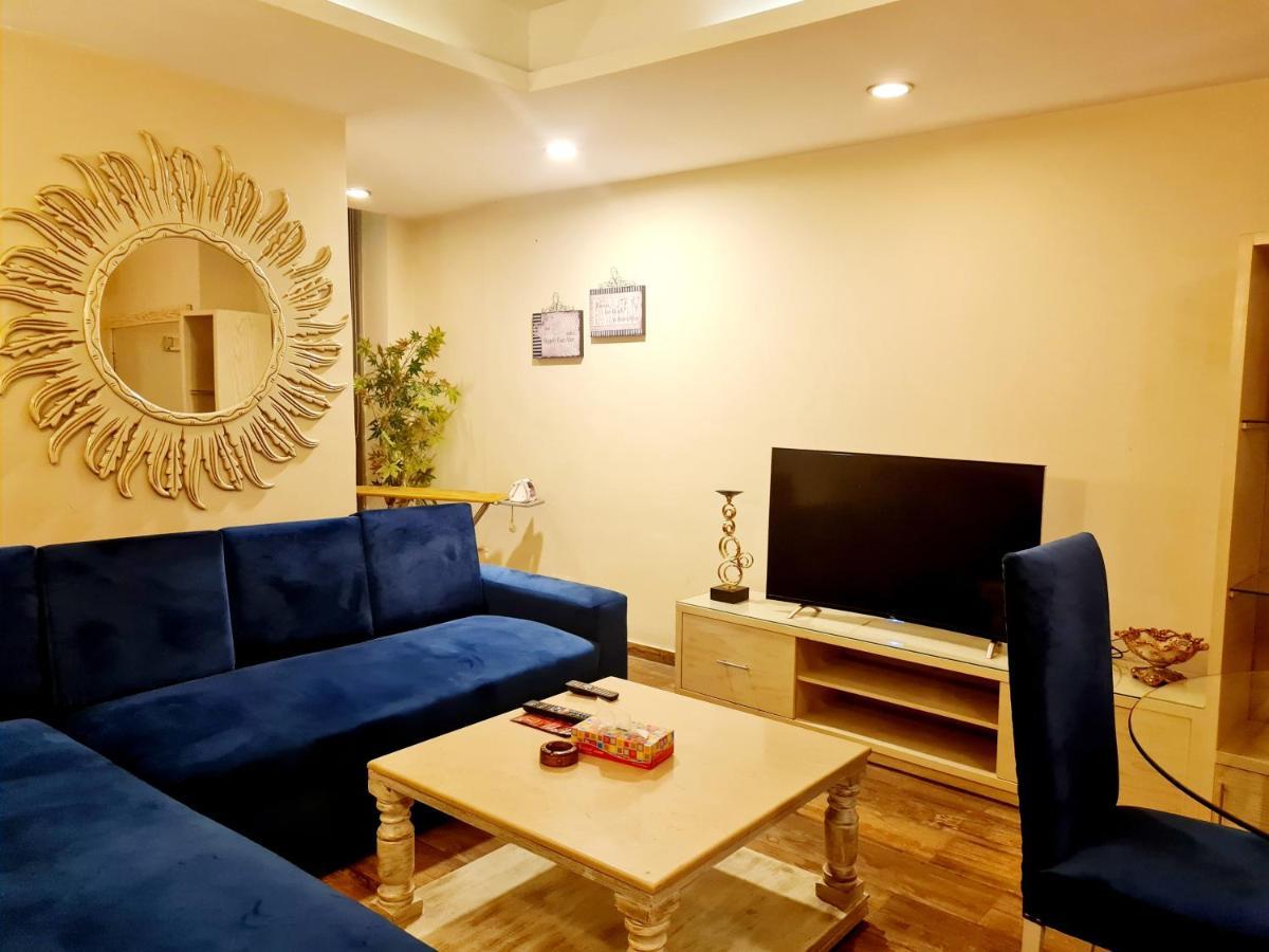 Royal Residencia Centaurus Apartamento Islamabad Exterior foto