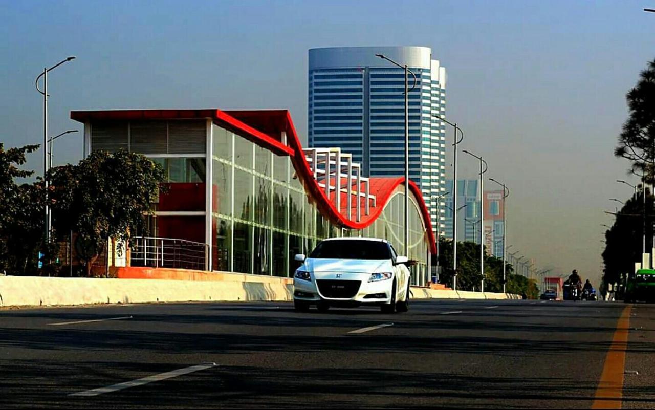 Royal Residencia Centaurus Apartamento Islamabad Exterior foto