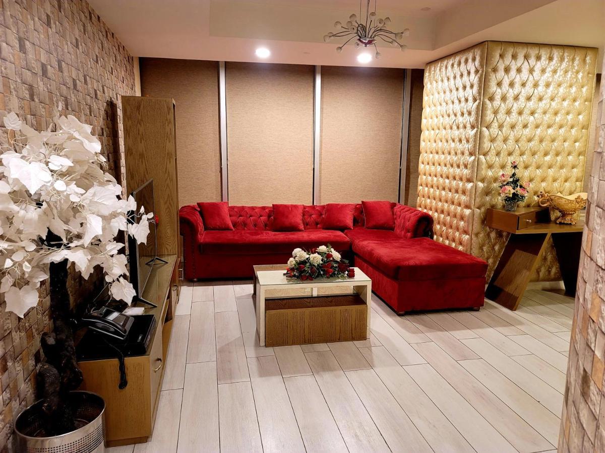 Royal Residencia Centaurus Apartamento Islamabad Exterior foto